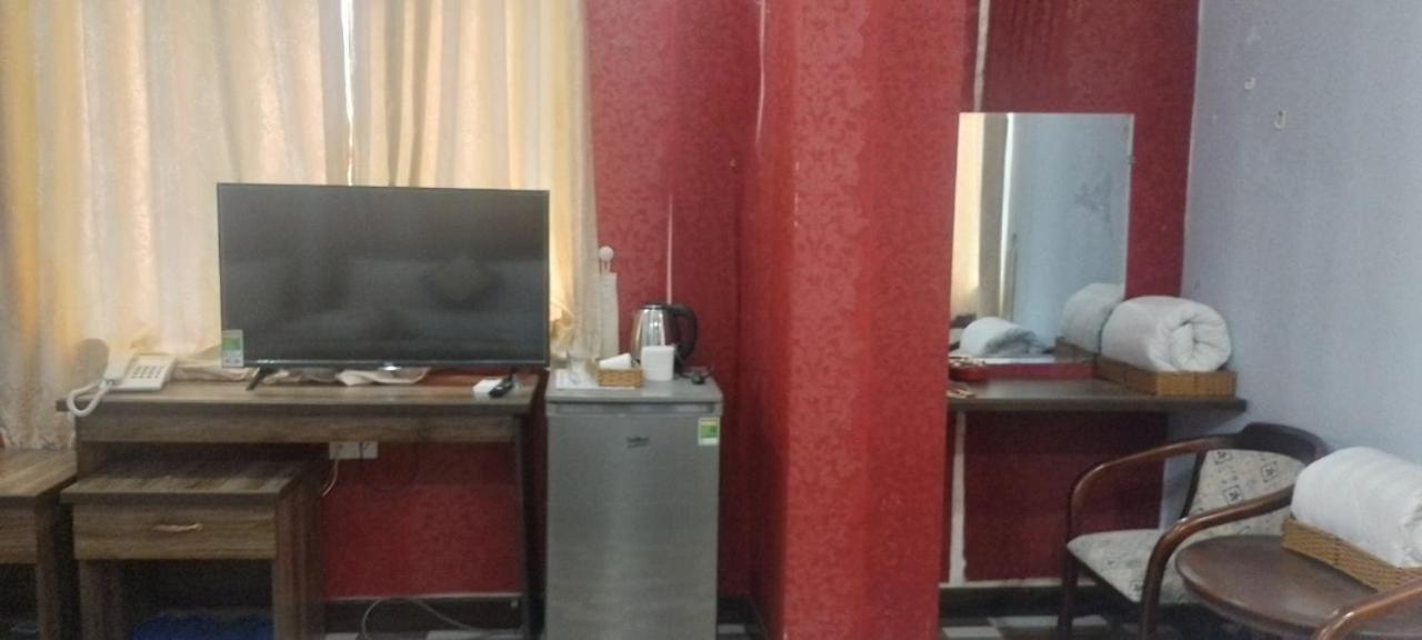 Giathinh Khách sạn